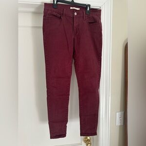 Levi 710 Skinny Jeans